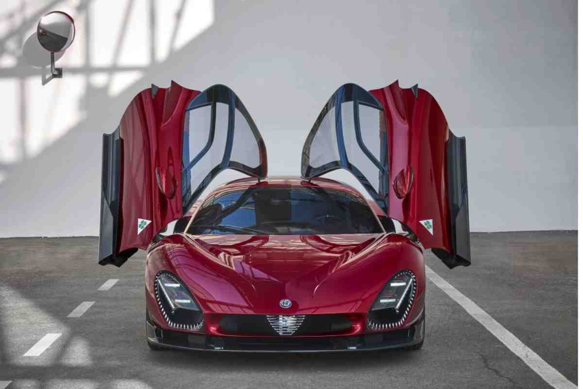 Alfa Romeo nuova auto elettrica